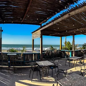 Coco Rooftop & Gastro Bar فندق